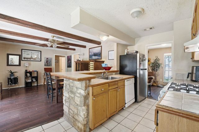 3103 Catalina DR, Austin, TX 78741