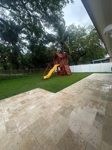 4979 SW 4th St, Margate, FL 33068