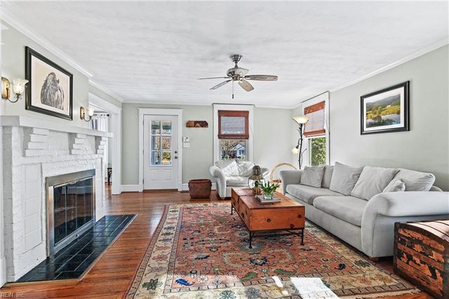 8723 Chesapeake BLVD, Norfolk, VA 23503