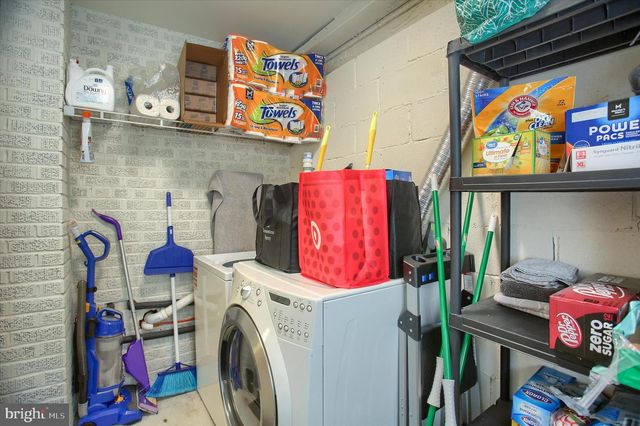 6 S 15TH ST, Camp Hill, PA 17011