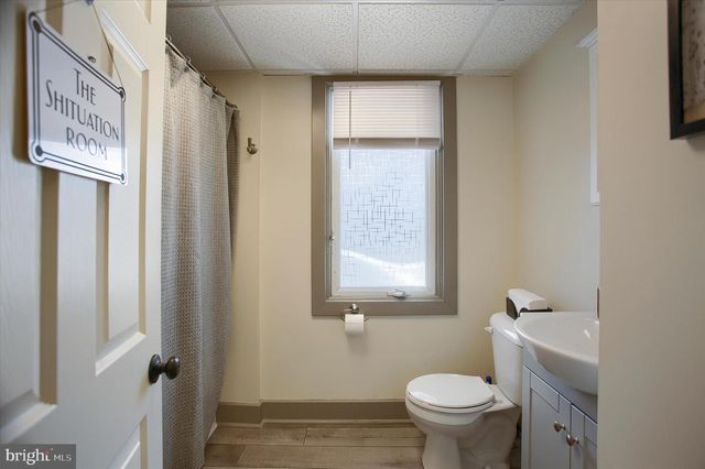 6 S 15TH ST, Camp Hill, PA 17011