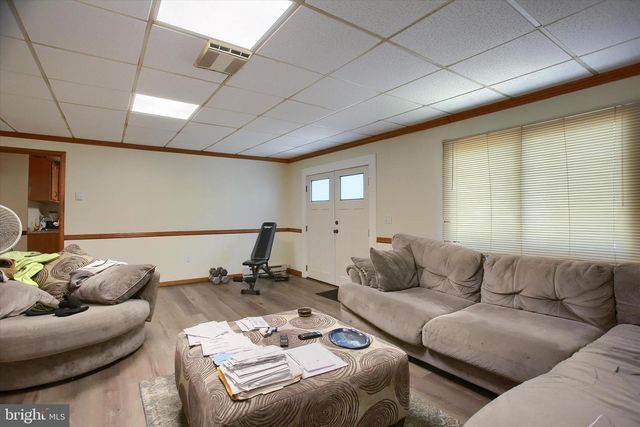 6 S 15TH ST, Camp Hill, PA 17011