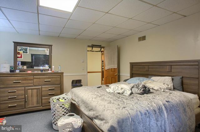 6 S 15TH ST, Camp Hill, PA 17011