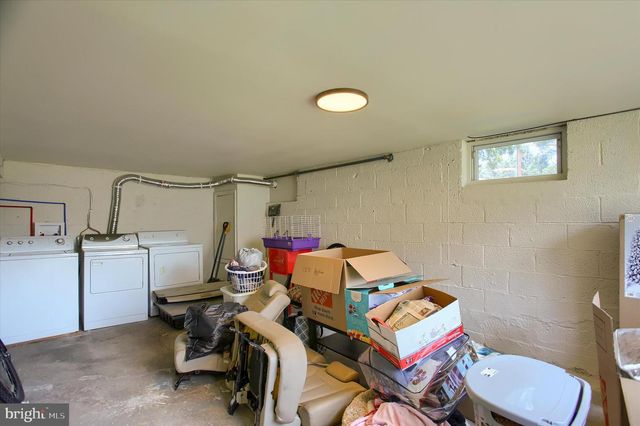 6 S 15TH ST, Camp Hill, PA 17011