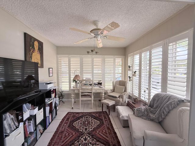 100 Pine Point Drive A, Boynton Beach, FL 33435