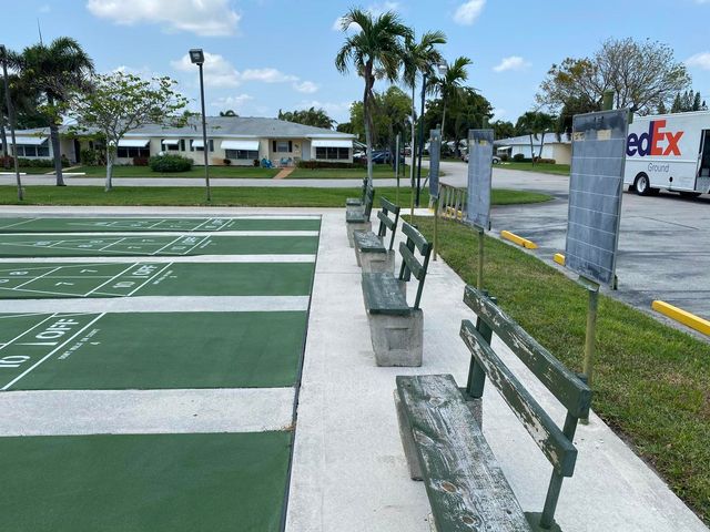 100 Pine Point Drive A, Boynton Beach, FL 33435