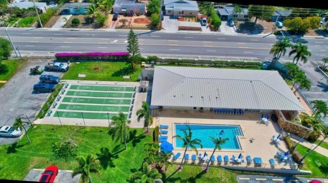 100 Pine Point Drive A, Boynton Beach, FL 33435