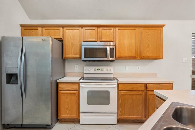 4412 Ridgeway Drive, Mansfield, TX 76063