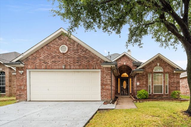 4412 Ridgeway Drive, Mansfield, TX 76063
