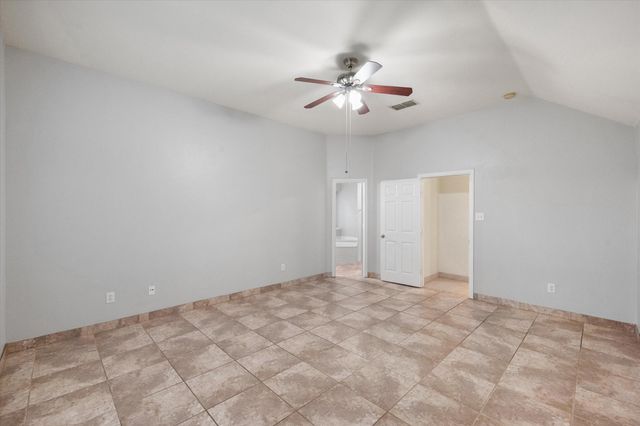 4412 Ridgeway Drive, Mansfield, TX 76063