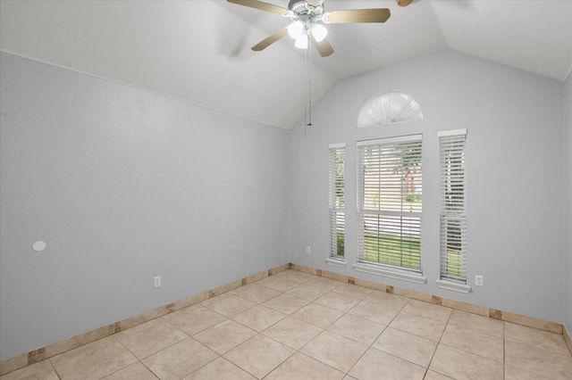 4412 Ridgeway Drive, Mansfield, TX 76063