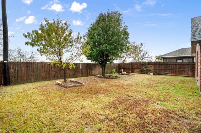 4412 Ridgeway Drive, Mansfield, TX 76063