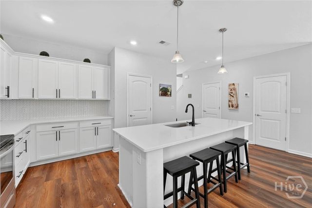 224 Flagler Drive, Savannah, GA 31419