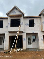 1747 Lateglow Way, Knoxville, TN 37931