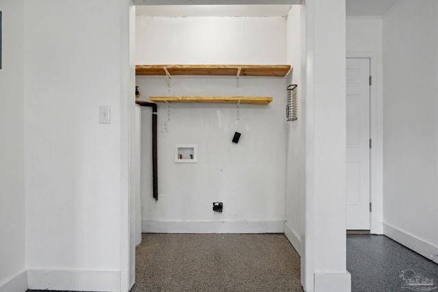 5712 Sunflower Ave, Milton, FL 32570