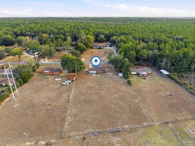 5712 Sunflower Ave, Milton, FL 32570