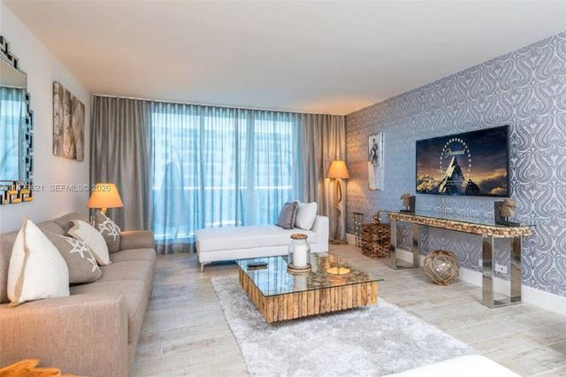 102 24th Street 1108, Miami Beach, FL 33139