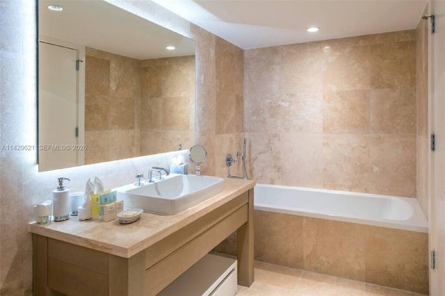 102 24th Street 1108, Miami Beach, FL 33139