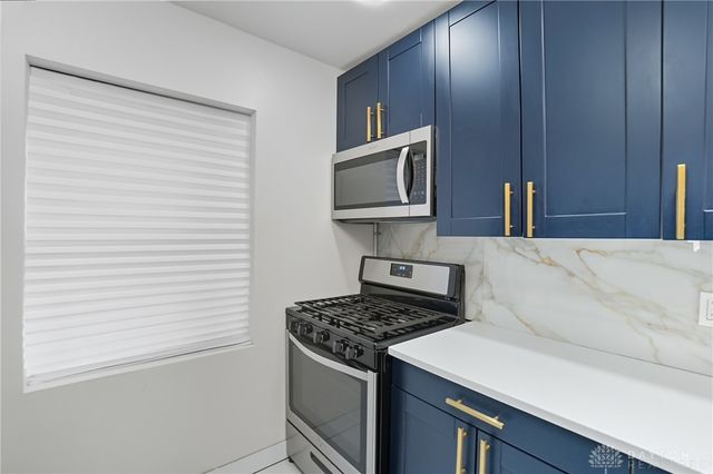 5862 Kennedy Avenue, Cincinnati, OH 45213