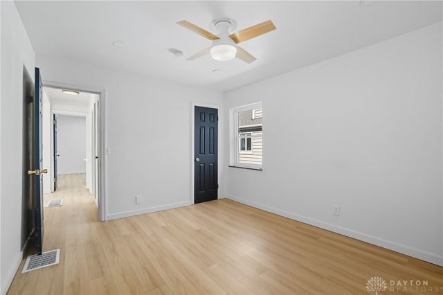 5862 Kennedy Avenue, Cincinnati, OH 45213