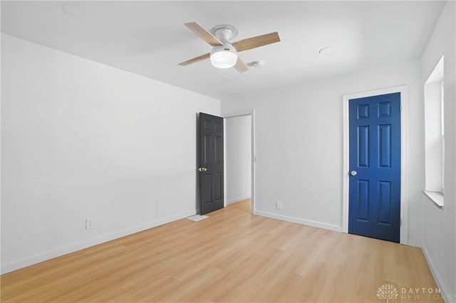 5862 Kennedy Avenue, Cincinnati, OH 45213