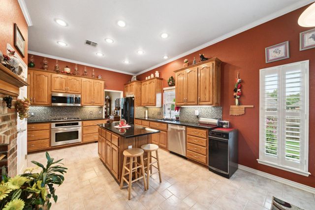 3203 Callaway Drive, Claremore, OK 74019