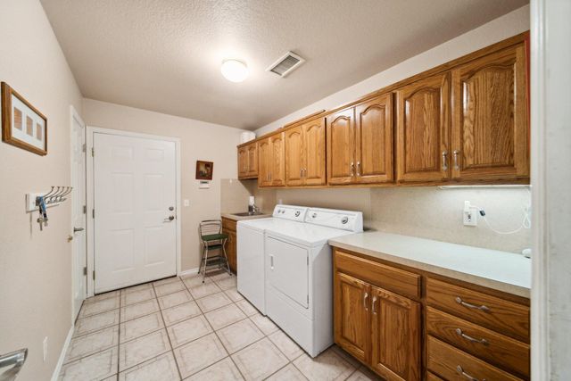 3203 Callaway Drive, Claremore, OK 74019