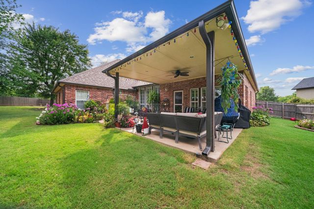 3203 Callaway Drive, Claremore, OK 74019