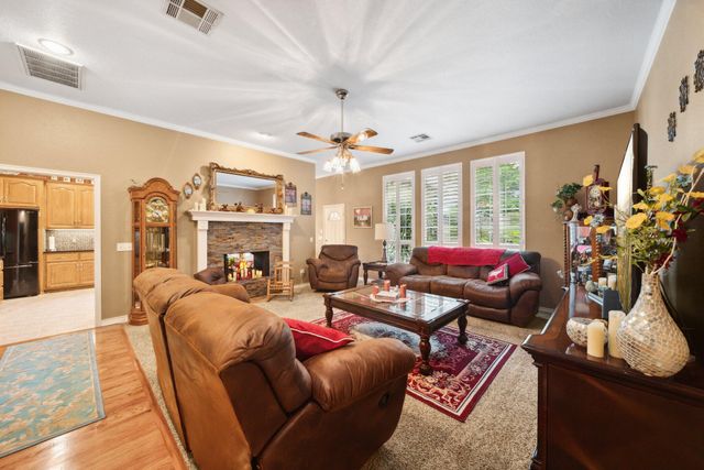 3203 Callaway Drive, Claremore, OK 74019