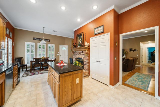 3203 Callaway Drive, Claremore, OK 74019