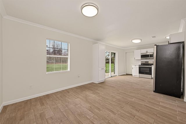 25409 Pebble Drive Drive, Huffman, TX 77336