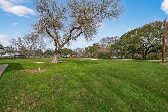 25409 Pebble Drive Drive, Huffman, TX 77336