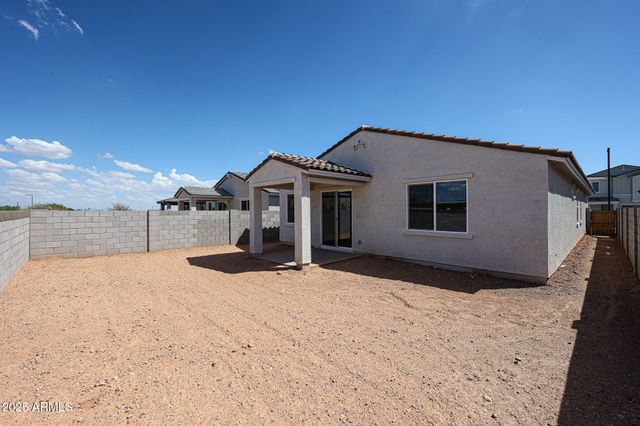 18244 W Calle Lejos --, Surprise, AZ 85387