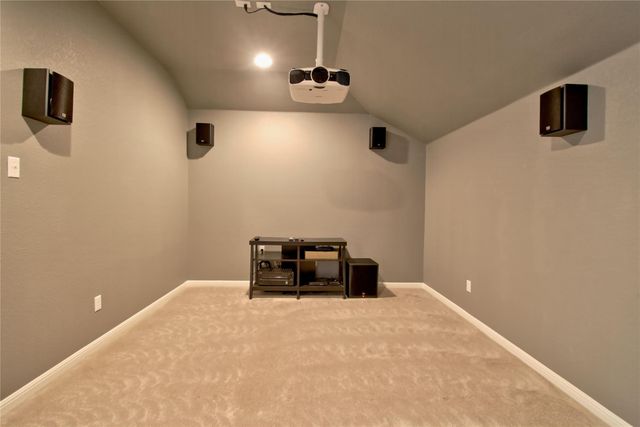 1708 Stonehaven LN, Round Rock, TX 78665