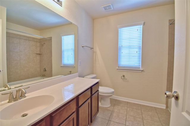 1708 Stonehaven LN, Round Rock, TX 78665