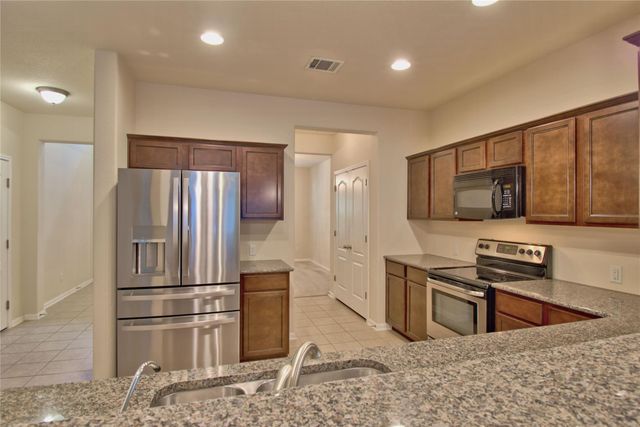 1708 Stonehaven LN, Round Rock, TX 78665