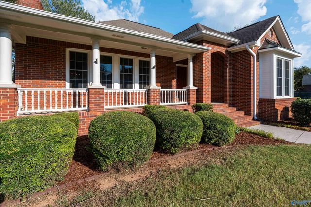 10297 Saint Alban Blvd SW, Huntsville, AL 35803