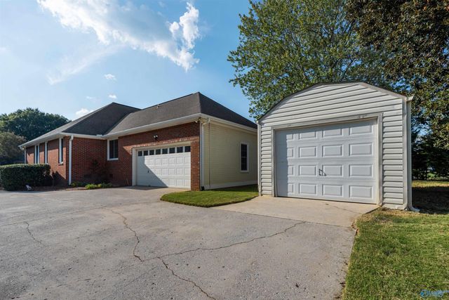 10297 Saint Alban Blvd SW, Huntsville, AL 35803