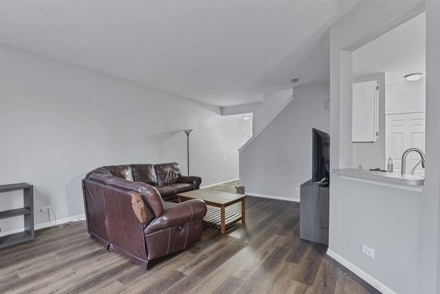 1627 Spaulding Road, Bartlett, IL 60103