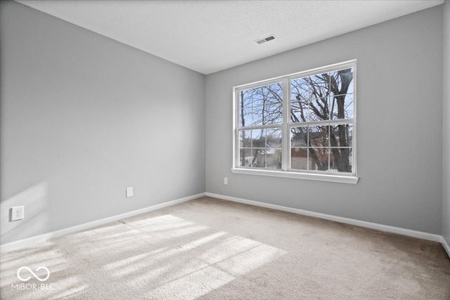 10242 Hornton Street, Indianapolis, IN 46236