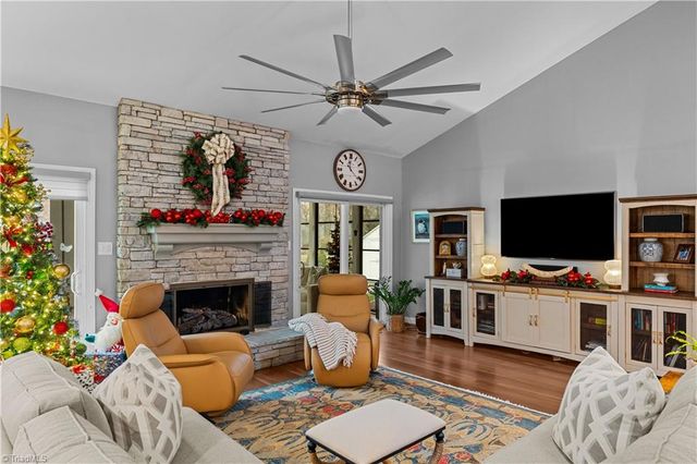 1201 Double Oaks Road, Greensboro, NC 27410