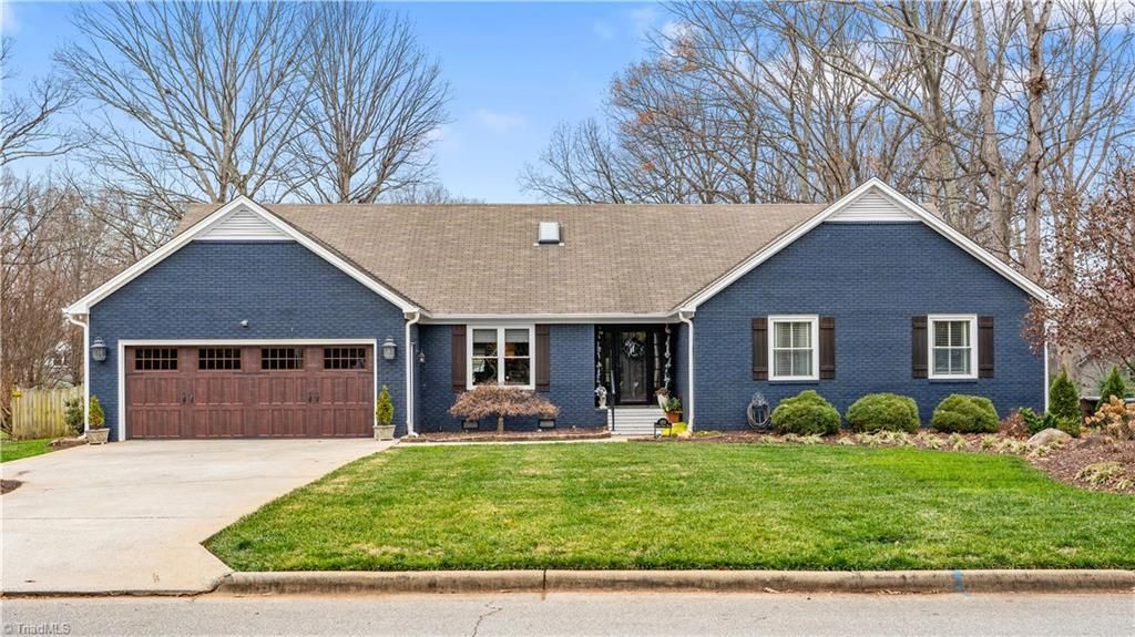 1201 Double Oaks Road, Greensboro, NC 27410