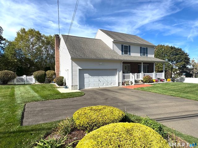 8 Hill Street, East Haven, CT 06512