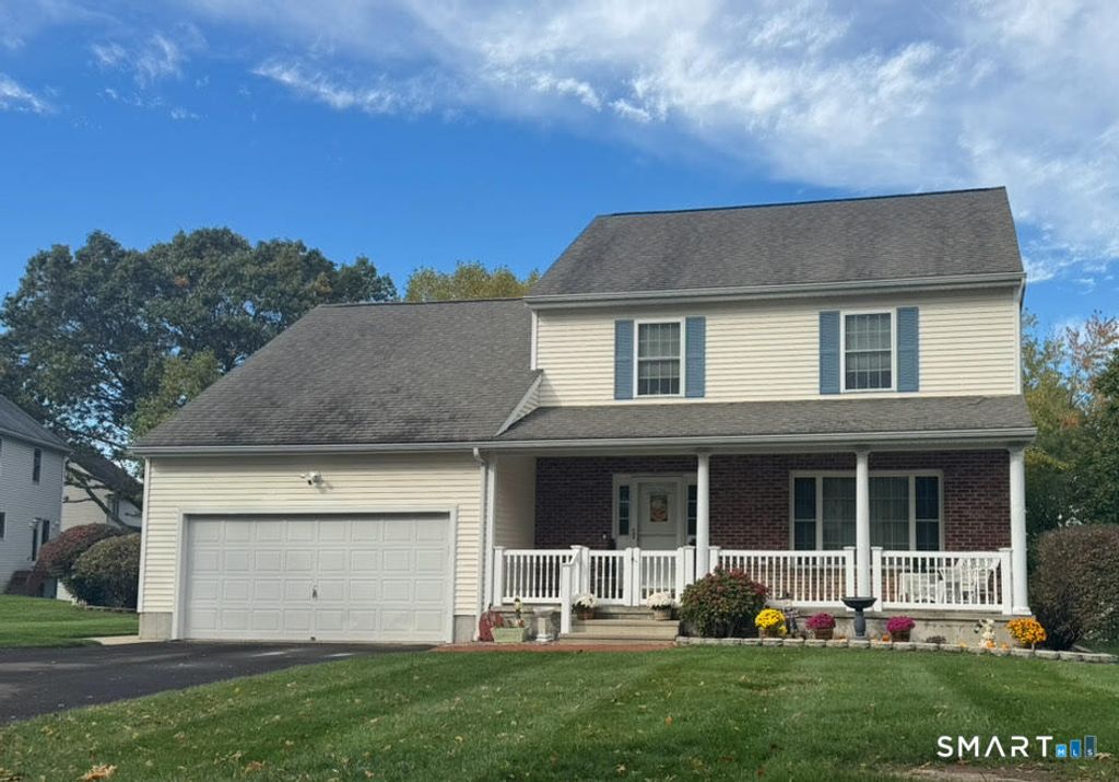 8 Hill Street, East Haven, CT 06512