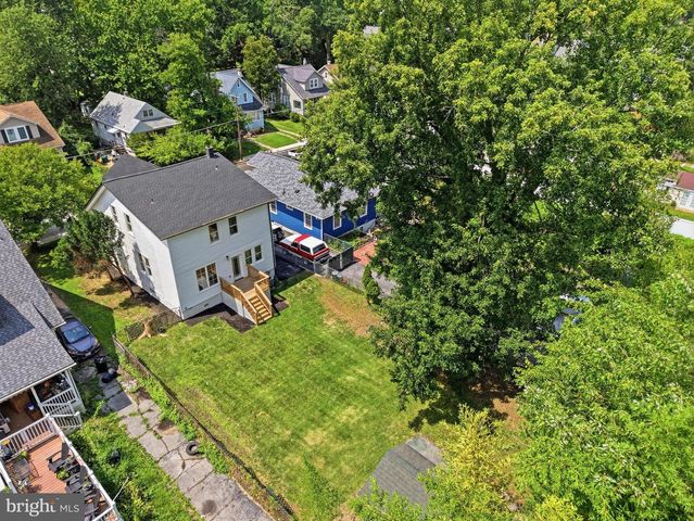 2818 LINGANORE AVE, Baltimore, MD 21234