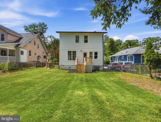 2818 LINGANORE AVE, Baltimore, MD 21234