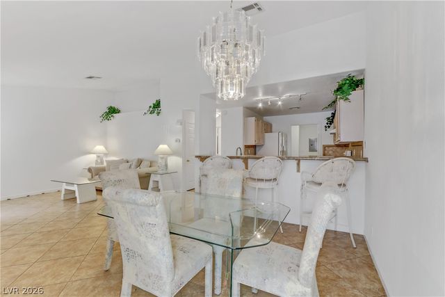 3660 Renovah Street 204, Las Vegas, NV 89129