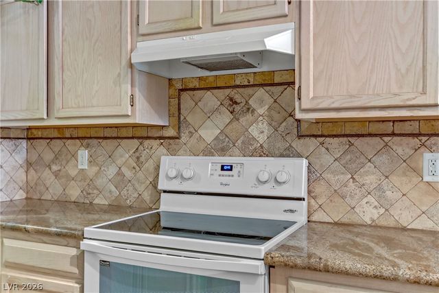 3660 Renovah Street 204, Las Vegas, NV 89129
