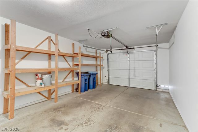 3660 Renovah Street 204, Las Vegas, NV 89129
