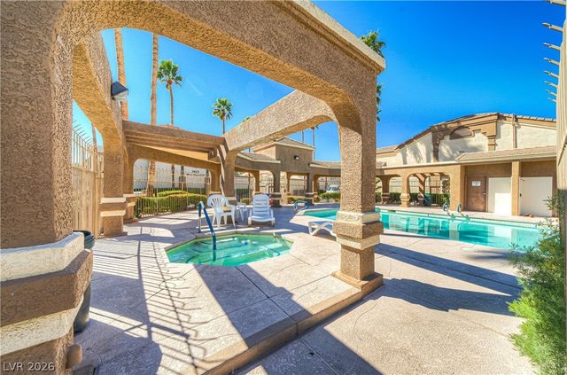 3660 Renovah Street 204, Las Vegas, NV 89129